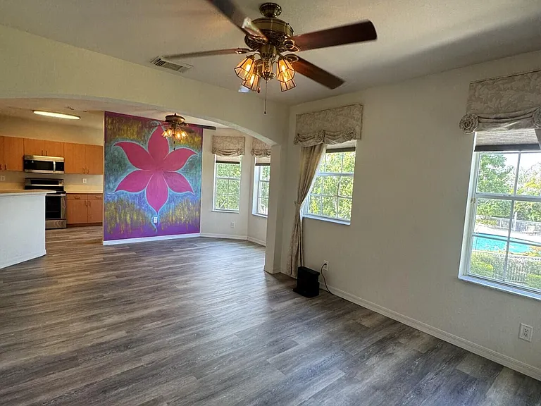 122 SW Peacock Blvd #12-202 — Photo 19