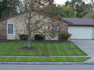 5834 Mirando Dr, Fort Wayne, IN 46835