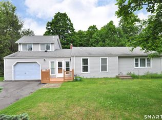 16 Ellen Rd, Farmington, CT 06032