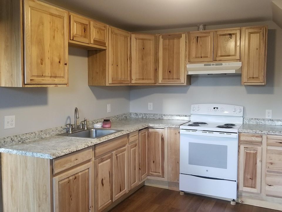 1st image of 62 W Pleasant St #1