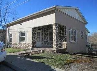 213 Miller Ave, Marion, VA 24354