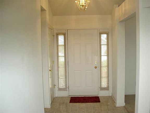 3rd image of 6751 Wintergreen Pl
