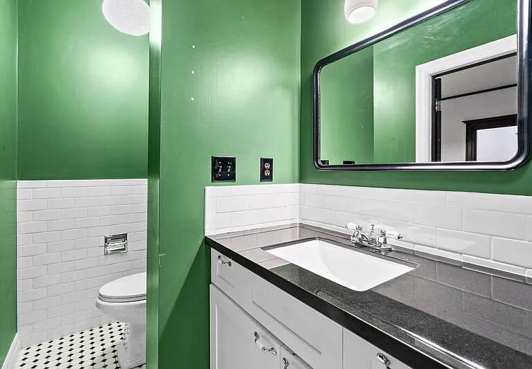 1128 W 9th Ave — Photo 9