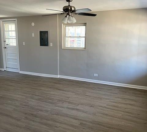 5th image of 4350 Eminence Ave