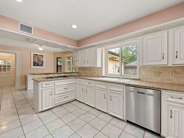 12914 Ivyforest Dr — Photo 15