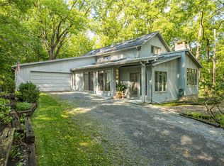 647 Thayer Rd, Fairport, NY 14450