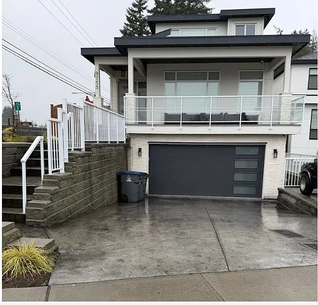 9755 177b St photo 1
