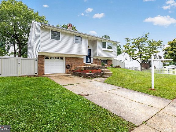 2nd image of 3918 Susanna Rd