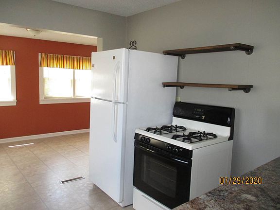 4th image of 705 E Palmetto St