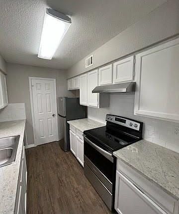 2nd image of 9700 Leawood Blvd APT 713