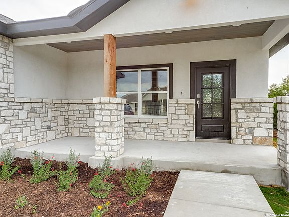 2nd image of 105 Ephraim Mclane