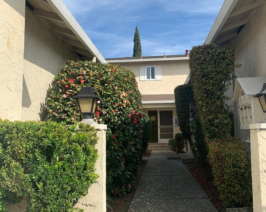 1st image of 1062 Topaz Ave