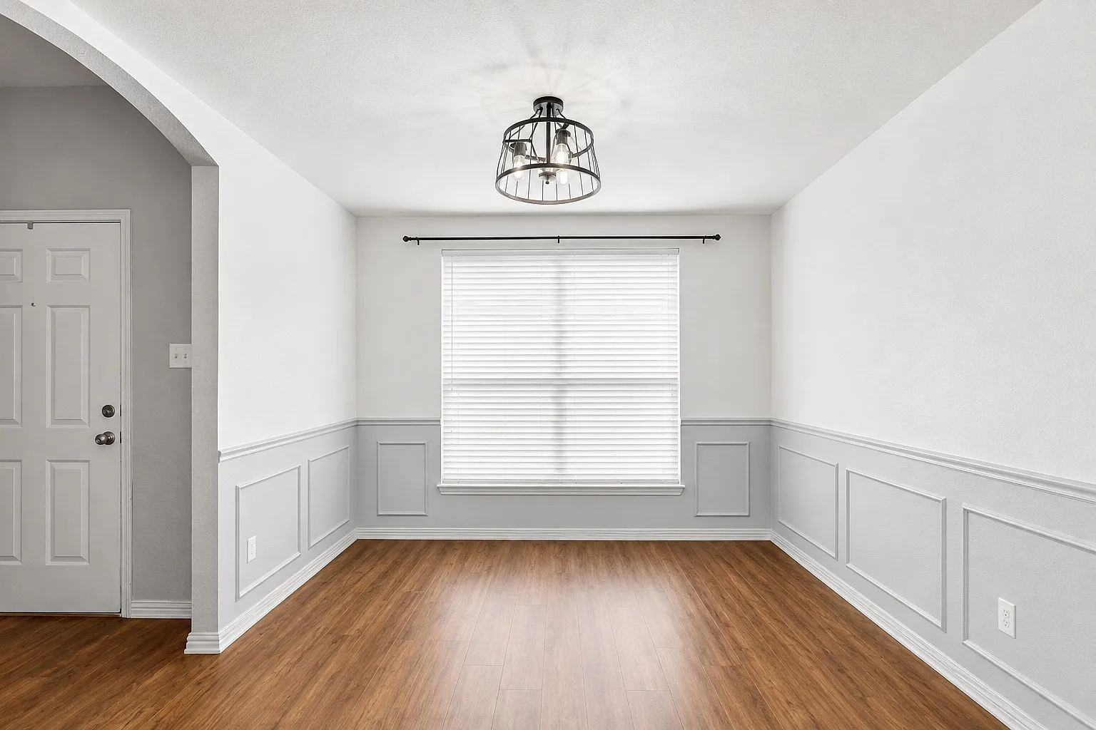 3 bed, 1653 sqft, $2,550 — Photo 3