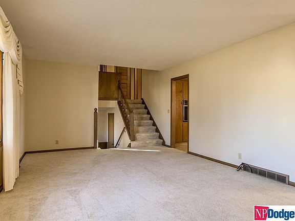 5th image of 3223 S 113th St