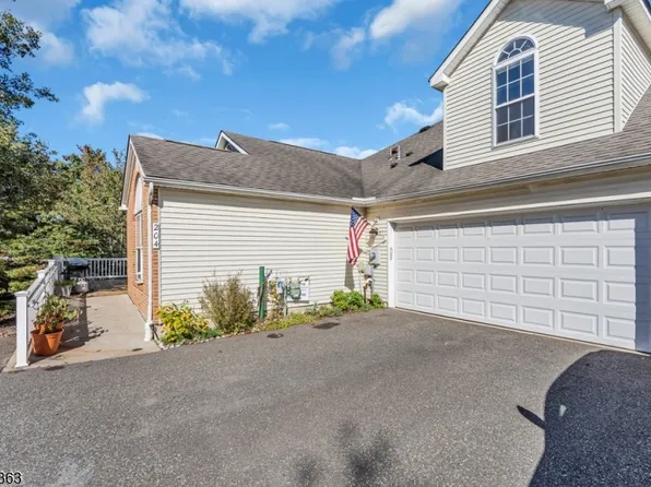 204 Merry Ln, Hillsborough Twp., NJ 08844