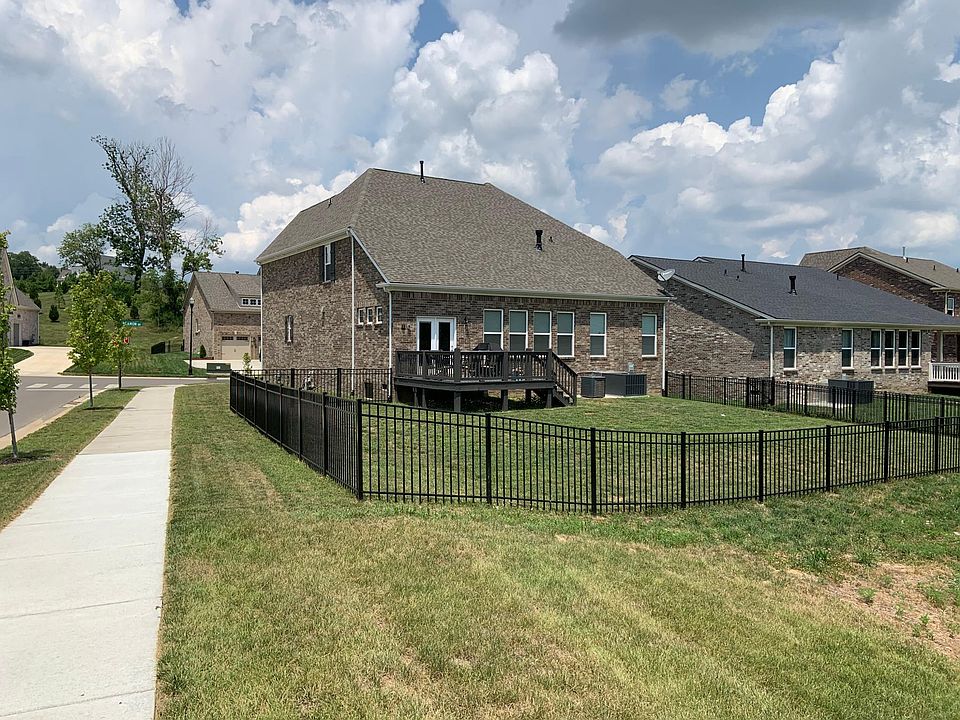 2nd image of 512 Beamon Dr