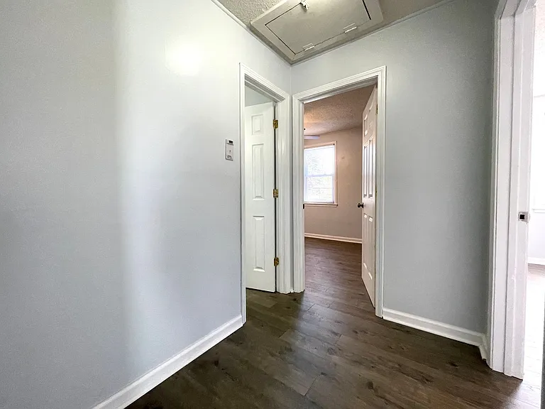 516 Elm St — Photo 5