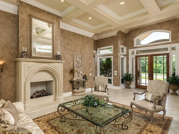 245 Grey Feather Rd 016