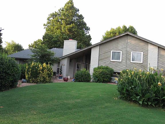 2nd image of 3019 Eagle Ln