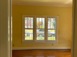 1543 Rosalia Rd #101, Los Angeles, CA 90027