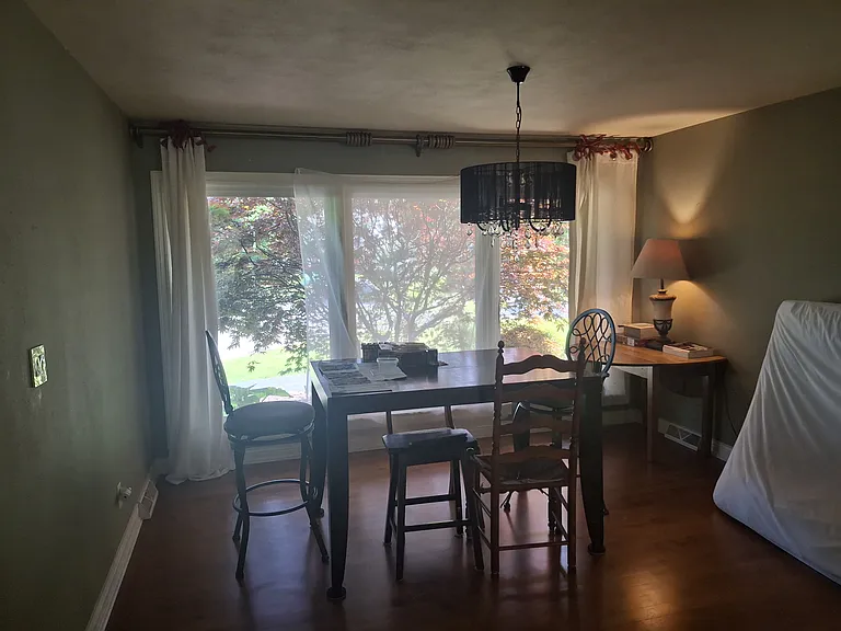 1808 Old Orchard Rd — Photo 4