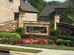2038 Stonemeade Dr, Waxhaw, NC 28173