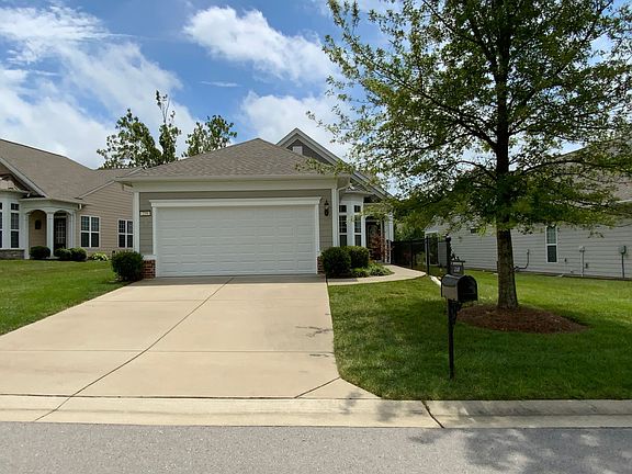 2nd image of 218 Salient Ln