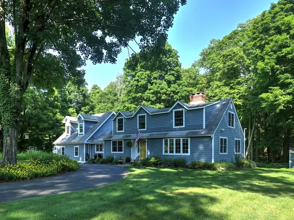 57 Newton Road, Woodbridge, CT 06525