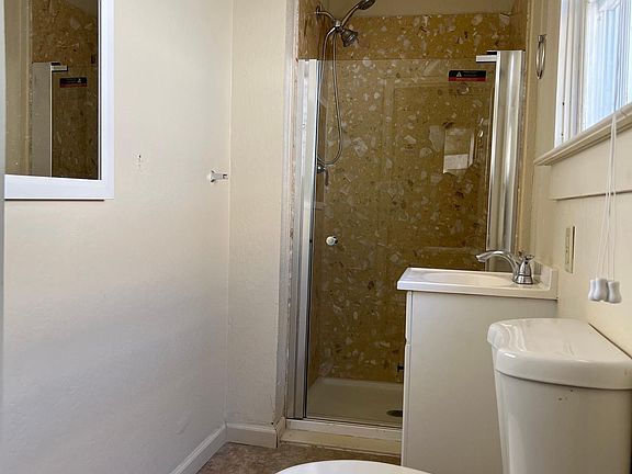 5th image of 335 N 4th St #335