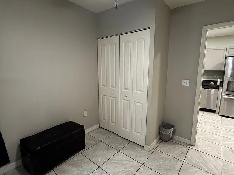 1002 Brothers Ave #101 — Photo 11