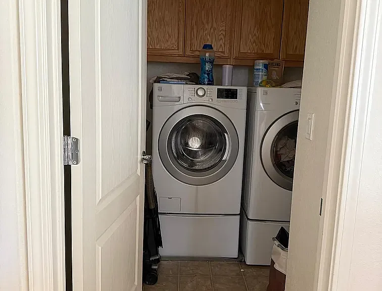 4467 Moulin Pl — Photo 26