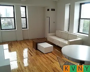 Rented by KVNY Soho