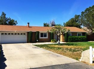 13086 Algonquin Rd, Apple Valley, CA 92308