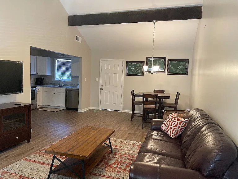 4349 Coopers Creek Dr SE — Photo 6