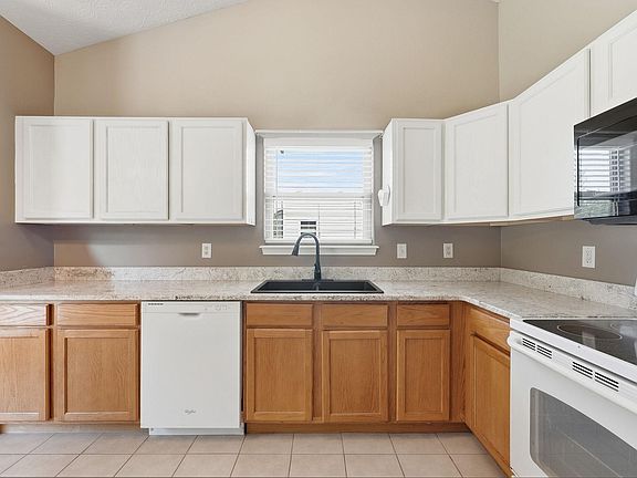 3rd image of 3342 Bunting Ln