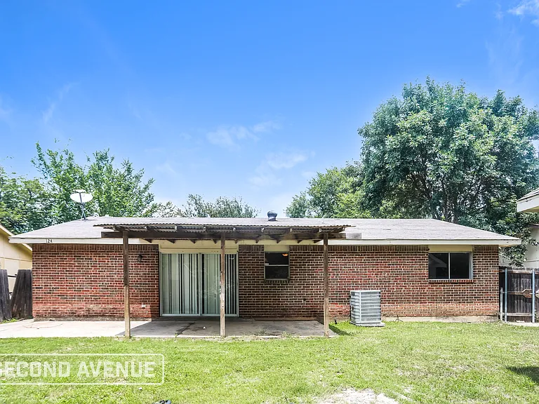 124 Cambridge Dr — Photo 19