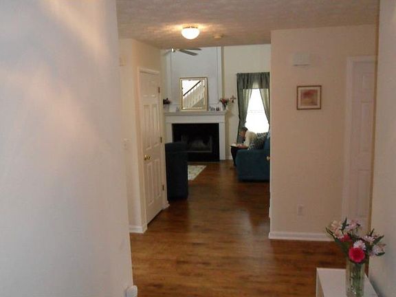 4th image of 1322 Chandler Cove Way