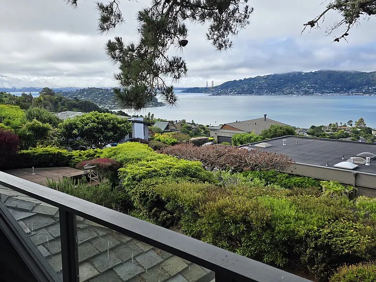 118 Hacienda Dr — Photo 5