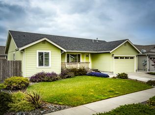 1805 Maplewood Dr, McKinleyville, CA 95519