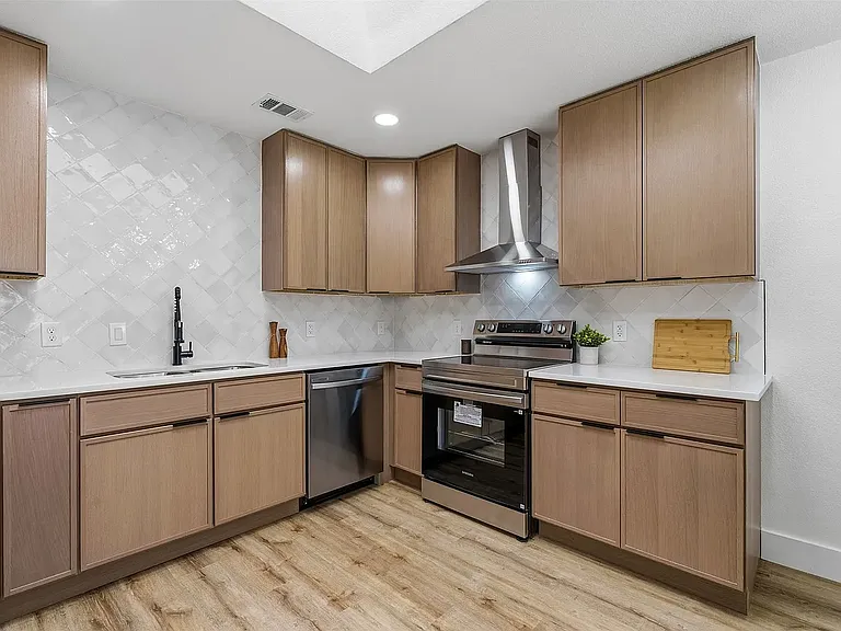 9255 Crimnson Ct — Photo 14