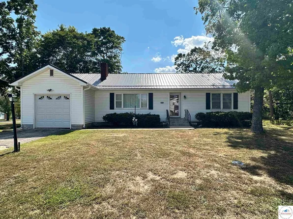 611 W Jackson St, Warsaw, MO 65355
