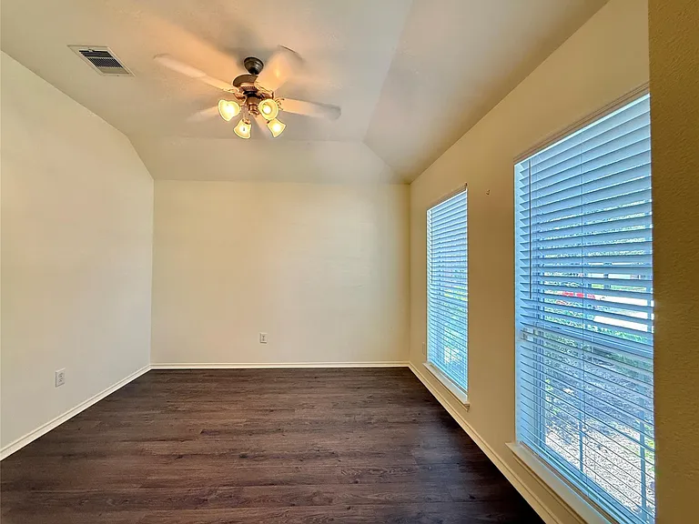 20622 Tulip Blossom Ct — Photo 4