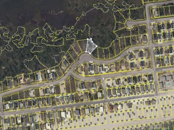 397 E Fourth Street, Ocean Isle Beach, NC 28469