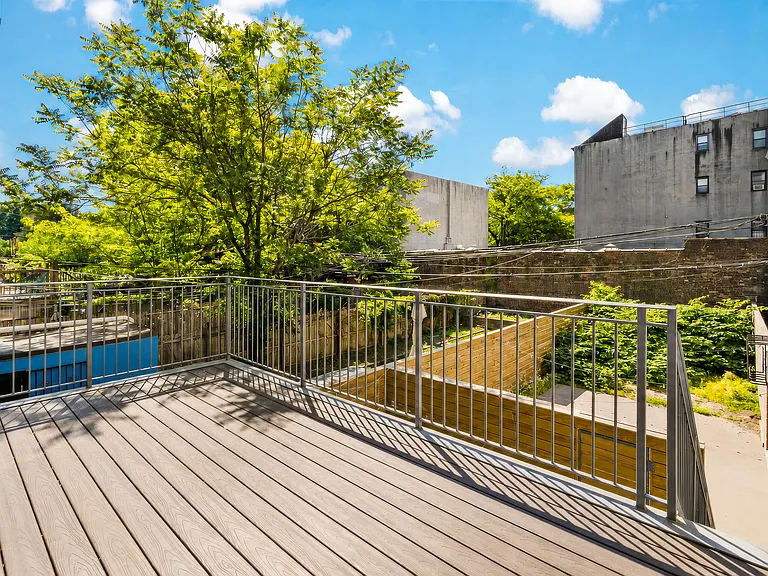 594 Mac Donough St #2 — Photo 7