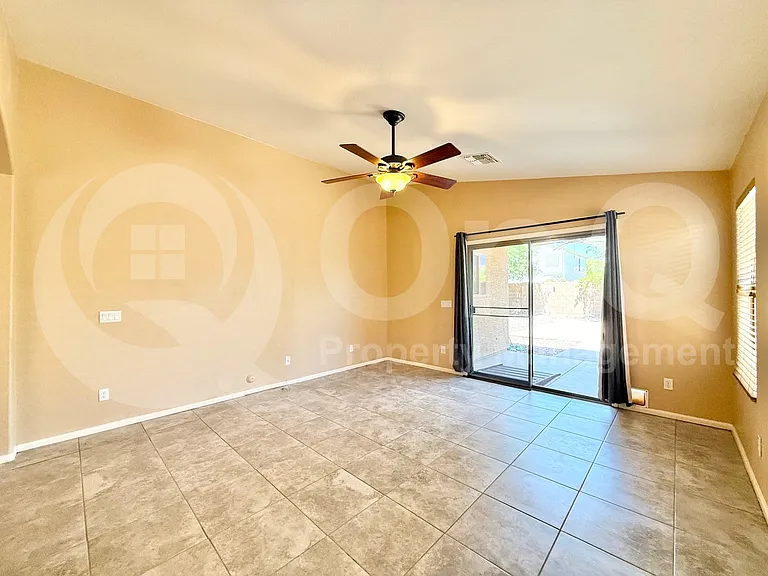 1238 W Corriente Dr — Photo 12