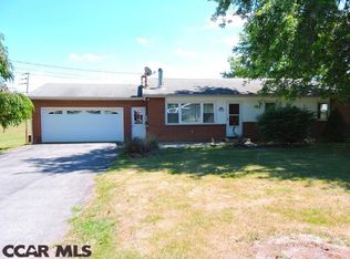 186 Manor Rd, Centre Hall, PA 16828
