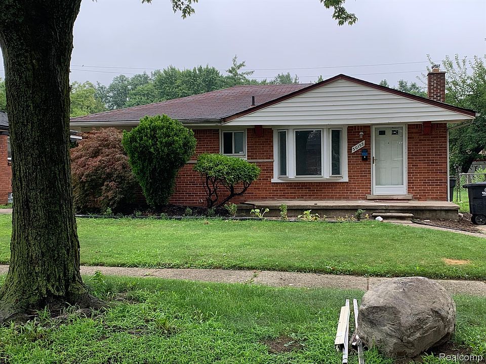 1st image of 30138 Matthew St