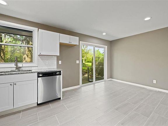 5th image of 12006 Belmont Ave