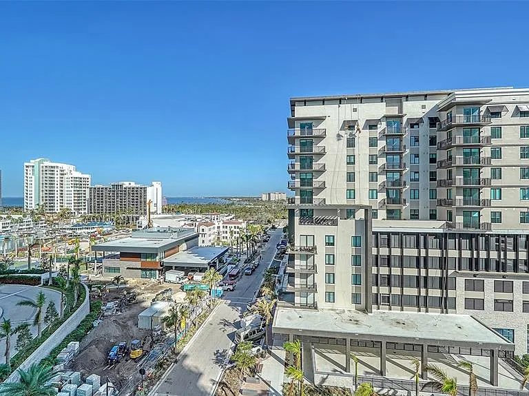 301 Quay Commons Dr #704 — Photo 16