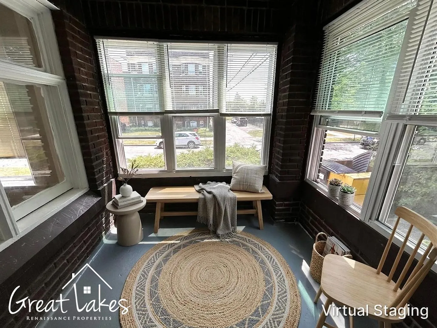 34 Hazelwood — Photo 2